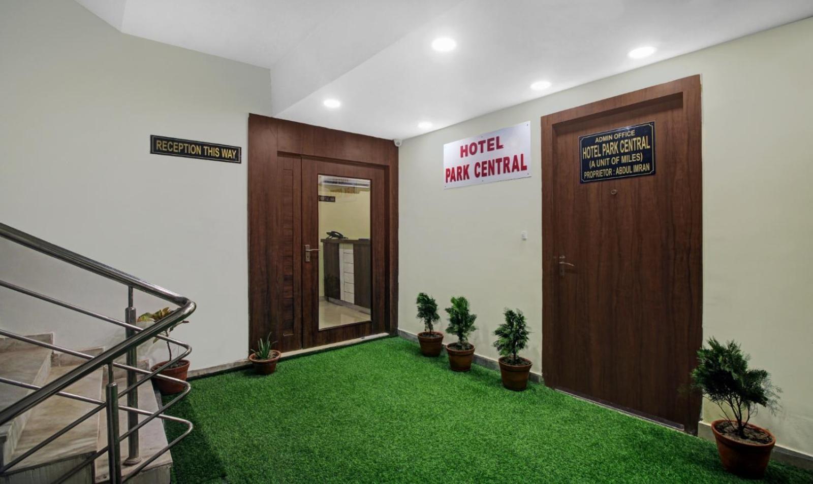 Hotel Park Central 加尔各答 外观 照片